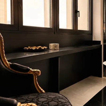 Comecasa Prestigious Turati Apartment Mailand